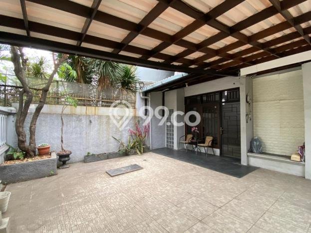 Rumah Luxury Modern Tanpa Renovasi di Pluit Jakarta Utara Rumah Luxury Modern Tanpa Renovasi di Pluit Jakarta Utara