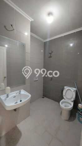 Ruko Dijual di Jakarta Barat LT 75m2 & LB 75m2 Lokasi Terbaik! Ruko Dijual di Jakarta Barat LT 75m2 & LB 75m2 Lokasi Terbaik!