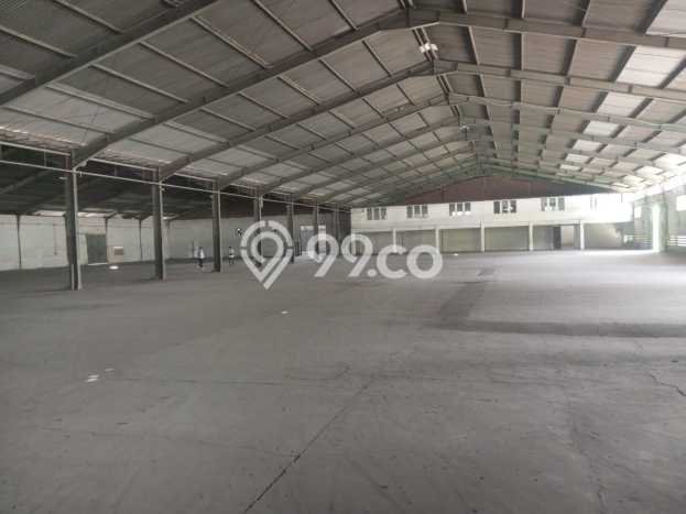Pabrik disewakan lokasi strategis Rungkut Surabaya 9000m2 Pabrik disewakan lokasi strategis Rungkut Surabaya 9000m2