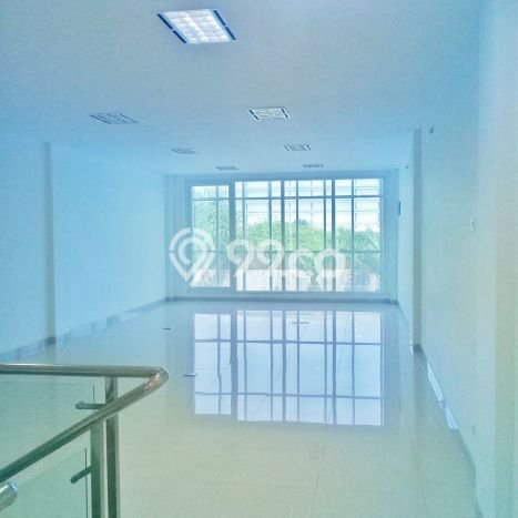Ruko Bagus Dijual LB 262m2 Lokasi Strategis Jakarta Utara Area Cocok untuk Berbisnis Ruko Bagus Dijual LB 262m2 Lokasi Strategis Jakarta Utara Area Cocok untuk Berbisnis