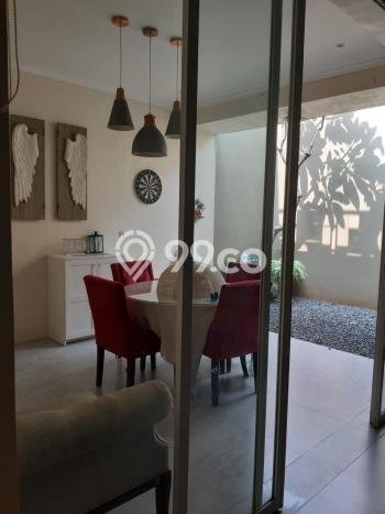 SPECIAL OFFER! Rumah Nyaman area BSD, Luas 144m² Bangunan 220m² SPECIAL OFFER! Rumah Nyaman area BSD, Luas 144m² Bangunan 220m²
