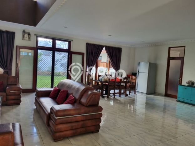 Rumah Eksklusif Dijual LT 420m2 di Cakung, Jakarta Timur Rumah Eksklusif Dijual LT 420m2 di Cakung, Jakarta Timur