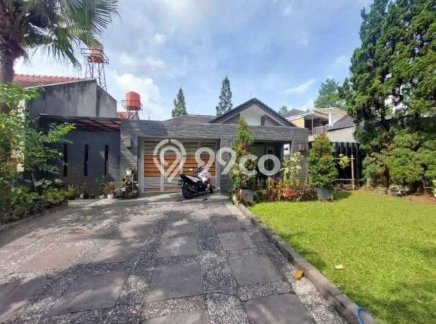 Rumah Elit Modern Tanpa Renovasi di Resor Dago Pakar Bandung Rumah Elit Modern Tanpa Renovasi di Resor Dago Pakar Bandung