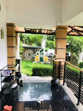 Disewakan! Rumah 7 Kamar Tidur &
7 Kamar Mandi di Dago, Bandung Disewakan! Rumah 7 Kamar Tidur &
7 Kamar Mandi di Dago, Bandung