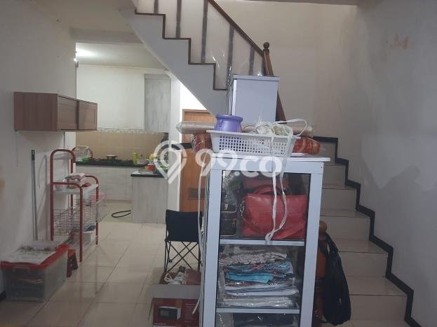 Rumah Strategis Modern Lb 100m2 di Arcamanik, Bandung Rumah Strategis Modern Lb 100m2 di Arcamanik, Bandung