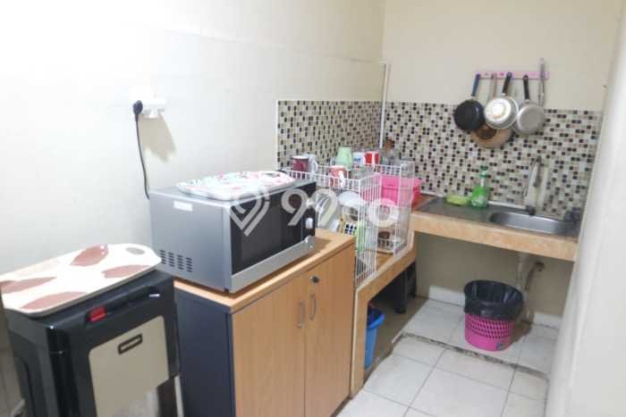 AREA BISNIS! Ruko Kawasan Lebak Bulus, Luas 700m², Mainroad, Strategis AREA BISNIS! Ruko Kawasan Lebak Bulus, Luas 700m², Mainroad, Strategis