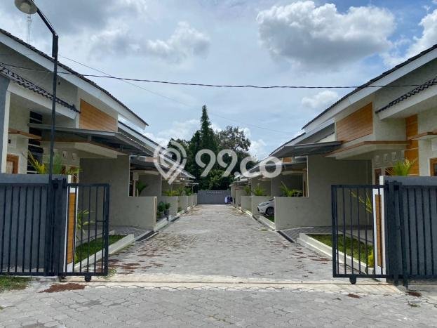Dijual Rumah 3 Kamar Lokasi Strategis Nyaman dan Strategis di Sleman Dijual Rumah 3 Kamar Lokasi Strategis Nyaman dan Strategis di Sleman