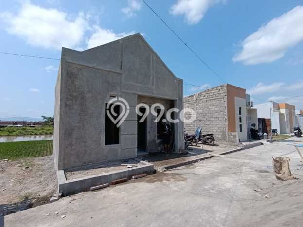 Jual Rumah Murah Meriah Kebonarum Punya 2 Kamar & LT 60m2 Jual Rumah Murah Meriah Kebonarum Punya 2 Kamar & LT 60m2