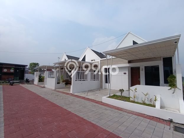 Rumah Minimalis Dijual di Prambanan 2 Kamar dengan LT 75m2 Rumah Minimalis Dijual di Prambanan 2 Kamar dengan LT 75m2