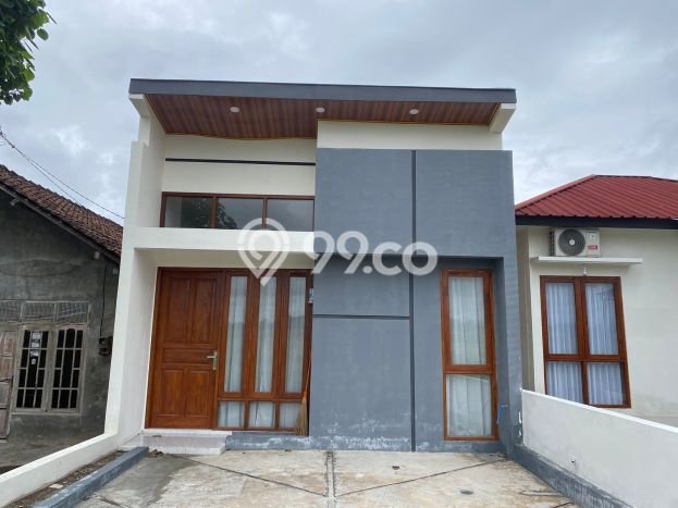 DIJUAL CEPAT! Rumah Siap Huni Area Strategis Prambanan, LT 96m2m² Bangunan 36m2m² DIJUAL CEPAT! Rumah Siap Huni Area Strategis Prambanan, LT 96m2m² Bangunan 36m2m²
