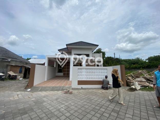 Rumah Modern Minimalis 3 KT Bisa Langsung Pindah di Sleman Rumah Modern Minimalis 3 KT Bisa Langsung Pindah di Sleman
