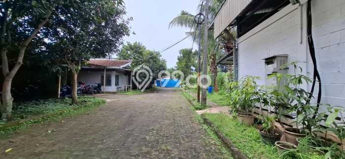 Area Ramai! Pabrik Dijual di Batujajar untuk Bisnis Luas Bangunan 2500m2 Area Ramai! Pabrik Dijual di Batujajar untuk Bisnis Luas Bangunan 2500m2
