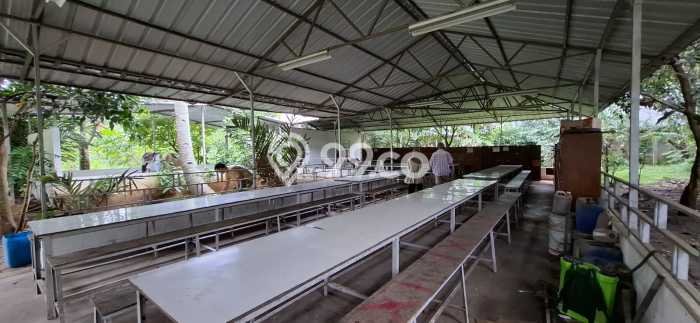 Area Ramai! Pabrik Dijual di Batujajar untuk Bisnis Luas Bangunan 2500m2 Area Ramai! Pabrik Dijual di Batujajar untuk Bisnis Luas Bangunan 2500m2