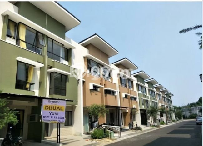 Dijual Rumah Mewah Elegan Dengan View Eksklusif di Gading Serpong, Tangerang Dijual Rumah Mewah Elegan Dengan View Eksklusif di Gading Serpong, Tangerang