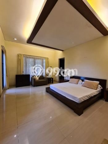 Jual Rumah Luas Elegan Dengan View Cantik di Ciganjur, Jakarta Selatan Jual Rumah Luas Elegan Dengan View Cantik di Ciganjur, Jakarta Selatan