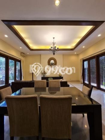 Jual Rumah Luas Elegan Dengan View Cantik di Ciganjur, Jakarta Selatan Jual Rumah Luas Elegan Dengan View Cantik di Ciganjur, Jakarta Selatan
