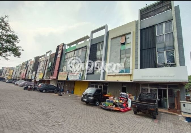 KEUNTUNGAN BERLIPAT! Ruko di , Luas 189m2m², Lokasi Mainroad KEUNTUNGAN BERLIPAT! Ruko di , Luas 189m2m², Lokasi Mainroad