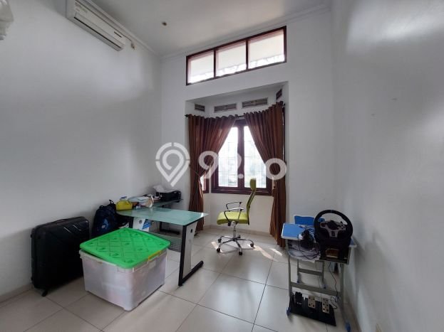 Rumah di Kota Baru Parahyangan, Bandung, Luas 580m² LB 350m² - SEGERA MILIKI! Rumah di Kota Baru Parahyangan, Bandung, Luas 580m² LB 350m² - SEGERA MILIKI!