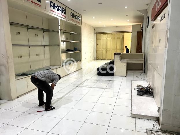 Ruko Bagus LT 145m2 LB 330m2 Dijual di Cimahi Tengah Cimahi Ruko Bagus LT 145m2 LB 330m2 Dijual di Cimahi Tengah Cimahi