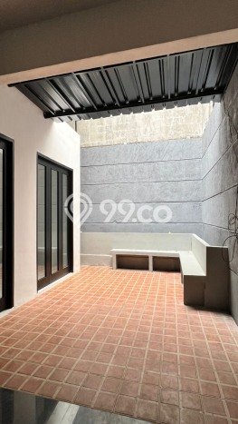 Rumah Elit Modern Siap Huni di Sektor 9-Bintaro Tangerang Selatan Rumah Elit Modern Siap Huni di Sektor 9-Bintaro Tangerang Selatan