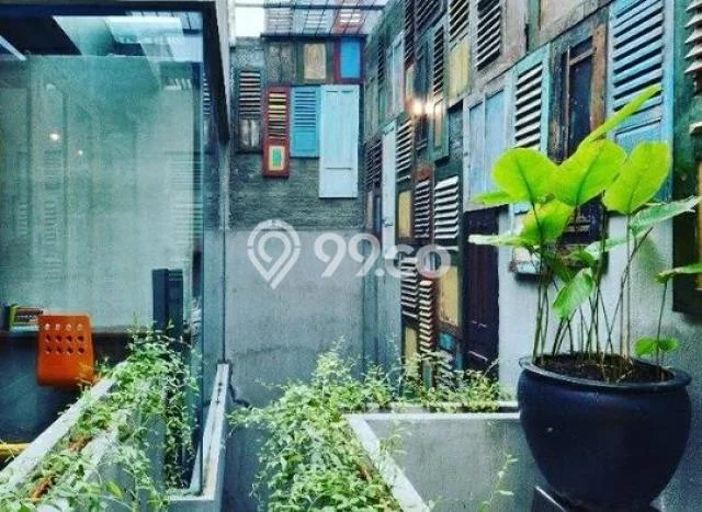 Rumah Elit Modern Siap Huni di Pondok Indah Jakarta Selatan Rumah Elit Modern Siap Huni di Pondok Indah Jakarta Selatan