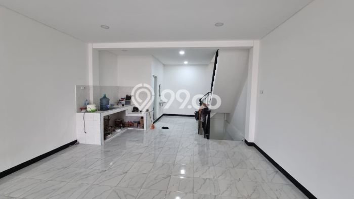 Ruko Bagus Dijual di Jelambar Jakarta Barat Strategis Cocok untuk Kembangkan Bisnis Ruko Bagus Dijual di Jelambar Jakarta Barat Strategis Cocok untuk Kembangkan Bisnis