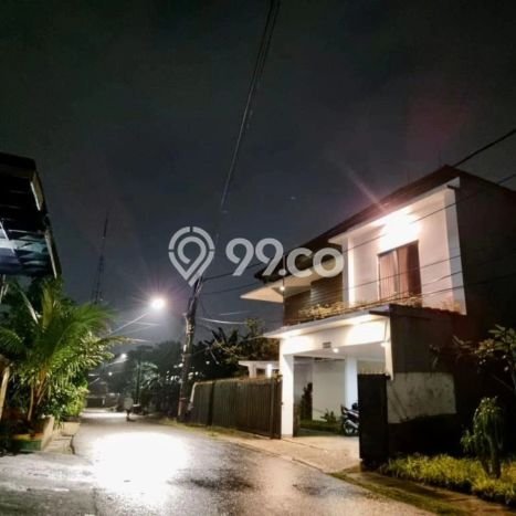 For Sale! Premium House LT 365m2 Desain Elegan di Meruya For Sale! Premium House LT 365m2 Desain Elegan di Meruya