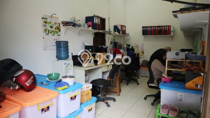Gudang Premium di , Luas 1300m2m², Area Bisnis, Ramai Gudang Premium di , Luas 1300m2m², Area Bisnis, Ramai
