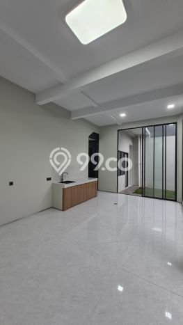 Rumah Elit LB 260m2 Siap Pakai Desain Elegan di Citraland, Surabaya Rumah Elit LB 260m2 Siap Pakai Desain Elegan di Citraland, Surabaya