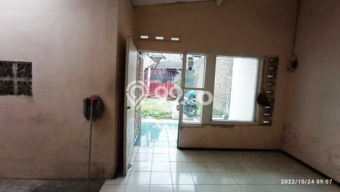 Dijual Rumah 2 Kamar Lokasi Ideal Bagus dan Strategis di Jebres Dijual Rumah 2 Kamar Lokasi Ideal Bagus dan Strategis di Jebres