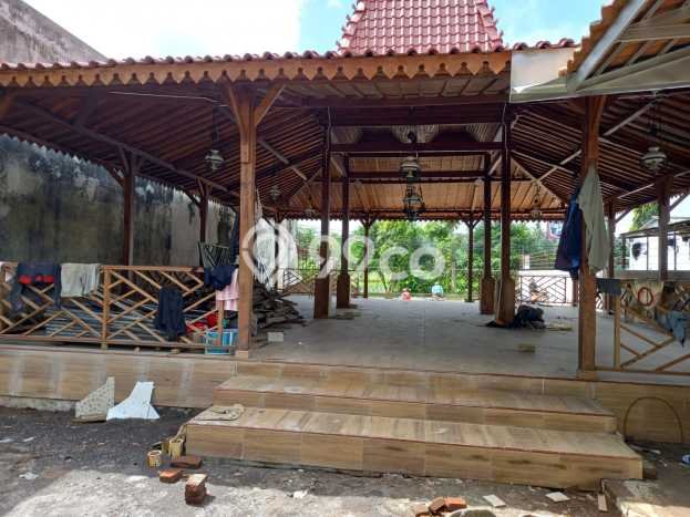 Komersial Dijual Lokasi Emas di Tingkir Luas 220m2 Komersial Dijual Lokasi Emas di Tingkir Luas 220m2