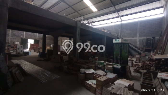 AREA SUPER PREMIUM! Gudang Kawasan Klaten Tengah, Luas 900m², Area Komersial AREA SUPER PREMIUM! Gudang Kawasan Klaten Tengah, Luas 900m², Area Komersial