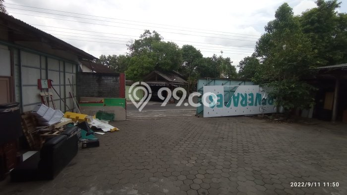 AREA SUPER PREMIUM! Gudang Kawasan Klaten Tengah, Luas 900m², Area Komersial AREA SUPER PREMIUM! Gudang Kawasan Klaten Tengah, Luas 900m², Area Komersial