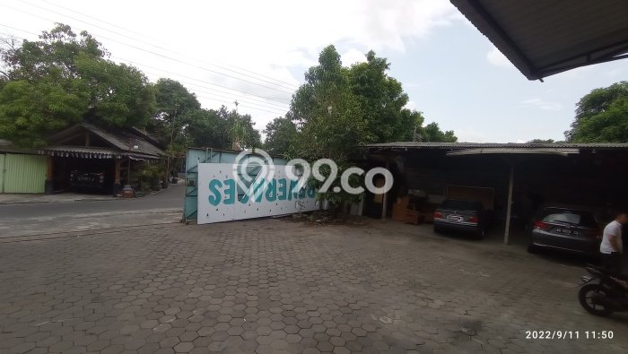 AREA SUPER PREMIUM! Gudang Kawasan Klaten Tengah, Luas 900m², Area Komersial AREA SUPER PREMIUM! Gudang Kawasan Klaten Tengah, Luas 900m², Area Komersial