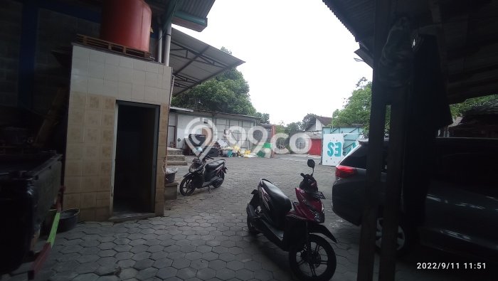 AREA SUPER PREMIUM! Gudang Kawasan Klaten Tengah, Luas 900m², Area Komersial AREA SUPER PREMIUM! Gudang Kawasan Klaten Tengah, Luas 900m², Area Komersial