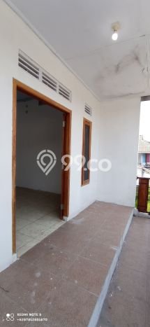Jual Rumah Minimalis Bagus Punya 4 KT di Colomadu Karanganyar SHM Jual Rumah Minimalis Bagus Punya 4 KT di Colomadu Karanganyar SHM
