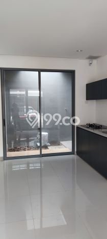 PREMIUM CHOICE! Rumah di Harapan Indah, 2 KT, Lingkungan Strategis, LT 60m² Bangunan 55m² PREMIUM CHOICE! Rumah di Harapan Indah, 2 KT, Lingkungan Strategis, LT 60m² Bangunan 55m²