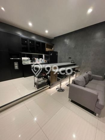 FEATURED! Rumah Asri area Buah Batu, Luas 280m² Bangunan 230m² FEATURED! Rumah Asri area Buah Batu, Luas 280m² Bangunan 230m²