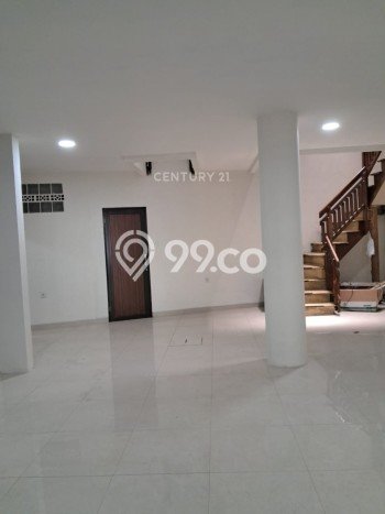 LOKASI STRATEGIS! Ruko Kawasan BKR, Luas 200m², Kawasan Berkembang LOKASI STRATEGIS! Ruko Kawasan BKR, Luas 200m², Kawasan Berkembang