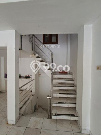 Ruko untuk Disewa di Pusat Bandung Luas Bangunan 172m2 Ruko untuk Disewa di Pusat Bandung Luas Bangunan 172m2