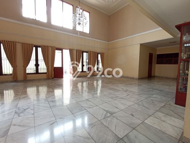 Dijual Rumah Elit Exclusive di Cilandak, Jakarta Selatan Dijual Rumah Elit Exclusive di Cilandak, Jakarta Selatan
