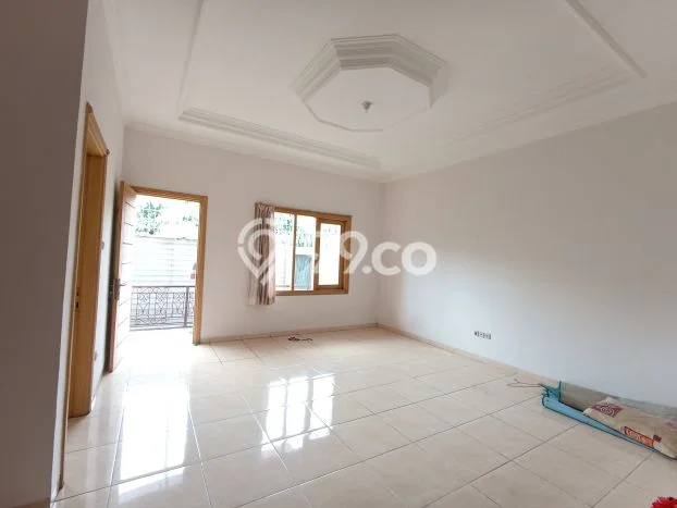 Rumah Mewah LB 286m2 Siap Pakai Desain Elegan di Cinere, Jakarta Selatan Rumah Mewah LB 286m2 Siap Pakai Desain Elegan di Cinere, Jakarta Selatan