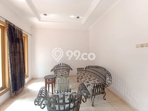 Rumah Mewah LB 286m2 Siap Pakai Desain Elegan di Cinere, Jakarta Selatan Rumah Mewah LB 286m2 Siap Pakai Desain Elegan di Cinere, Jakarta Selatan