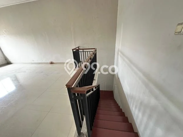 Siap Huni Hunian Elit 6 Kamar di Cilodong Dekat ke Mana Saja Siap Huni Hunian Elit 6 Kamar di Cilodong Dekat ke Mana Saja