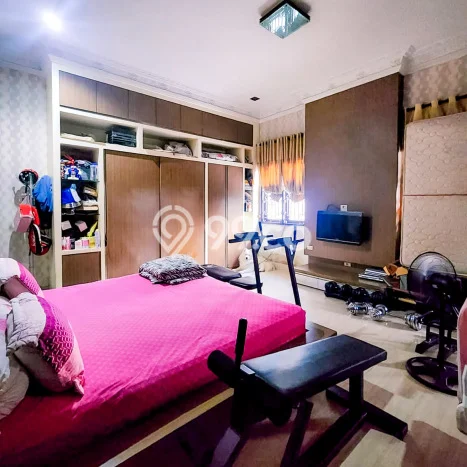 Rumah Eksklusif Siap Huni LT 650m2 di Percut Sei Tuan, Deli Serdang Rumah Eksklusif Siap Huni LT 650m2 di Percut Sei Tuan, Deli Serdang