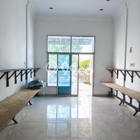 FOR SALE! Ruko di Medan Area Medan, LT 100m2, LB 100m2 FOR SALE! Ruko di Medan Area Medan, LT 100m2, LB 100m2