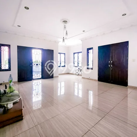 Rumah Eksklusif Siap Huni LT 650m2 di Percut Sei Tuan, Deli Serdang Rumah Eksklusif Siap Huni LT 650m2 di Percut Sei Tuan, Deli Serdang