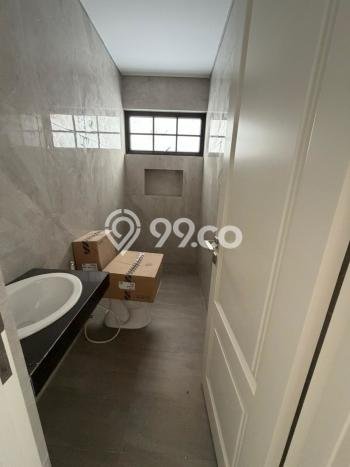 Siap Huni Rumah Mewah 4 Kamar di Medan Polonia Dekat ke Mana Saja Siap Huni Rumah Mewah 4 Kamar di Medan Polonia Dekat ke Mana Saja