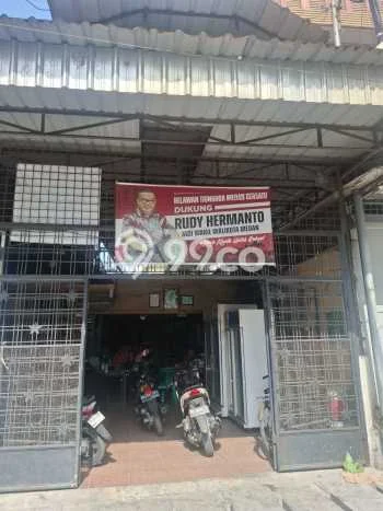 For Sale Rumah 2 Kamar Lokasi Strategis Bagus dan Strategis di Medan Timur For Sale Rumah 2 Kamar Lokasi Strategis Bagus dan Strategis di Medan Timur
