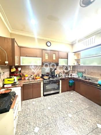 Dijual Hunian Mewah dengan Fasilitas Sekitar Lengkap di Medan Barat, Medan Dijual Hunian Mewah dengan Fasilitas Sekitar Lengkap di Medan Barat, Medan
